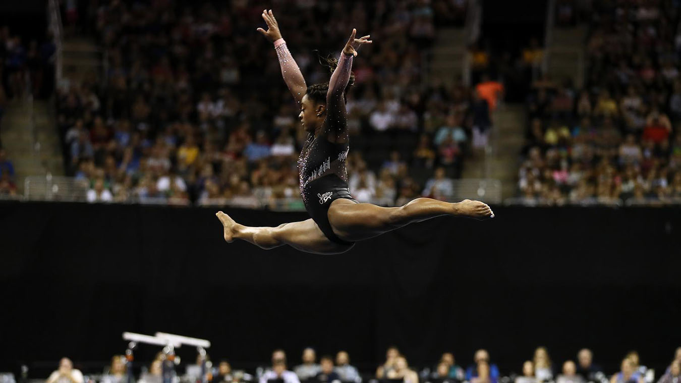 Simone Biles 09876 b