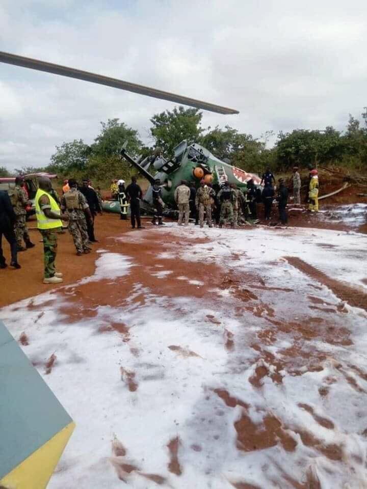 Crash entre deux hélicoptères 01